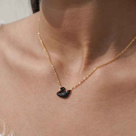 Noir Grace – Black Swan Pendant Necklace