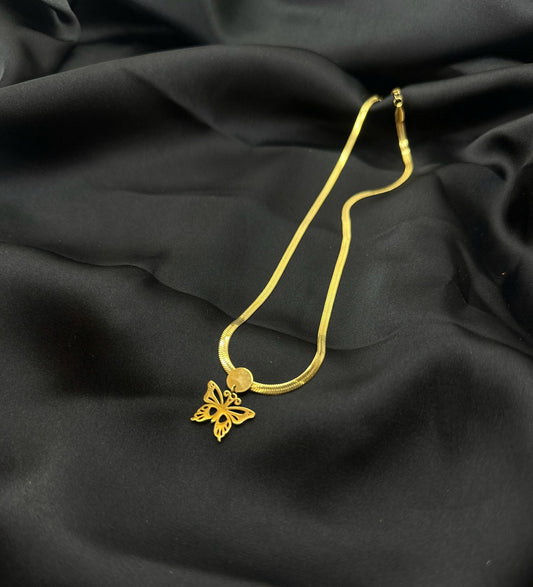 Golden Grace – Butterfly Pendant Necklace