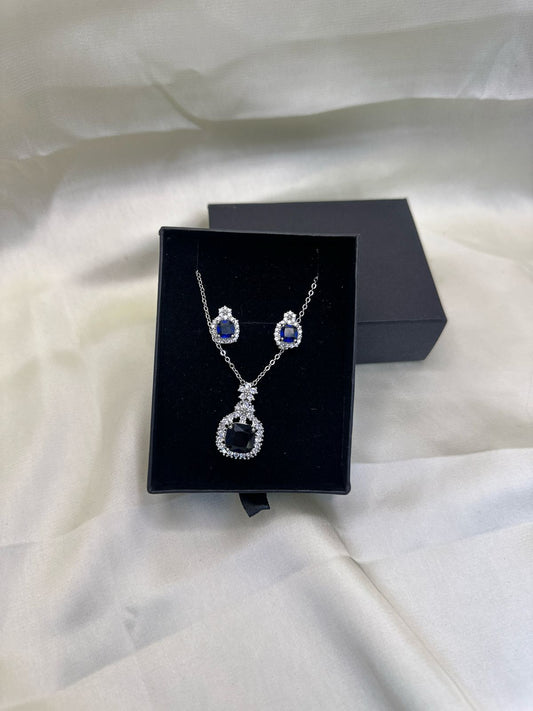 Midnight Royalty – Sapphire Elegance Set