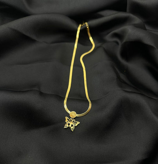 Golden Grace – Butterfly Pendant Necklace